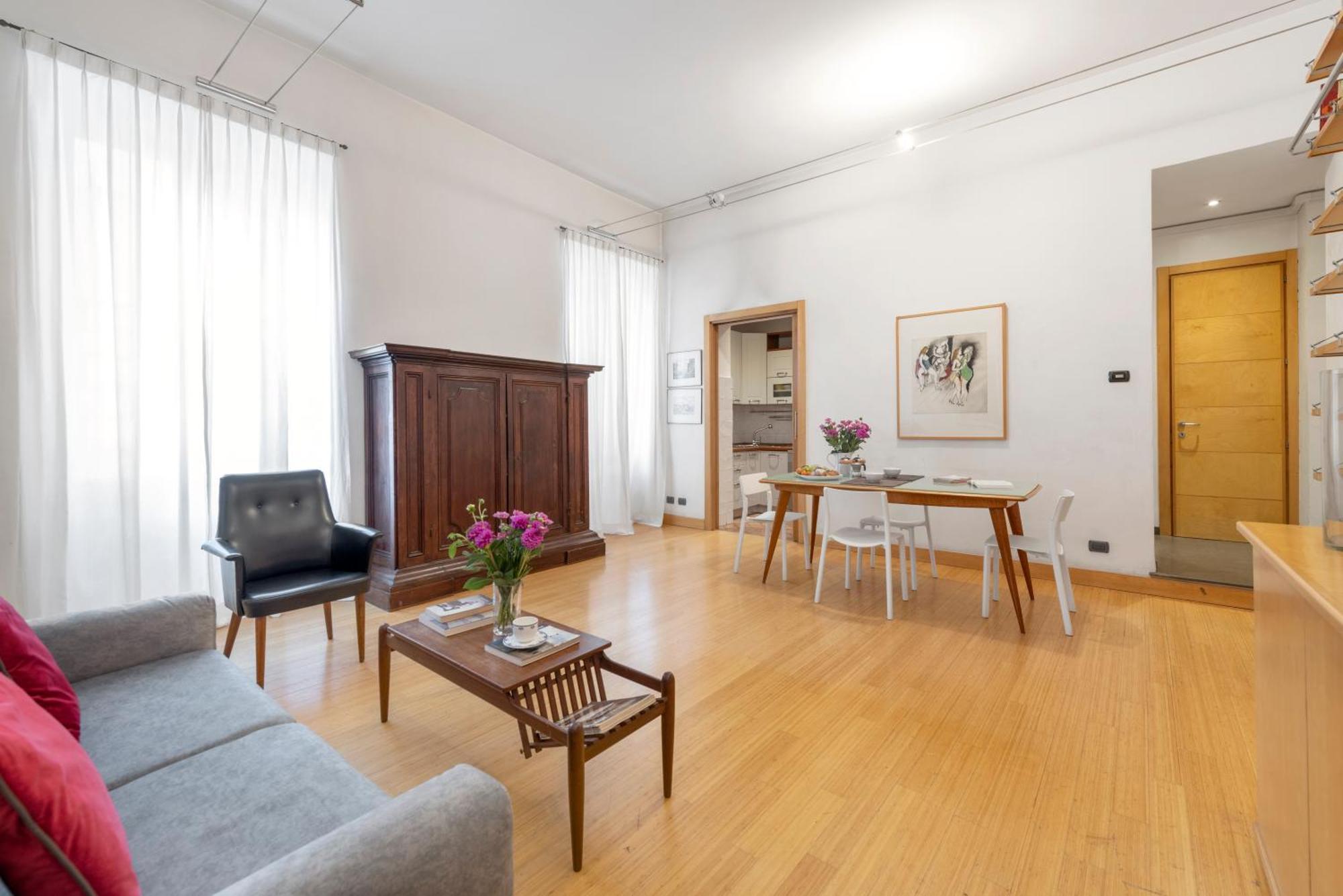 Beige Luxury Roma